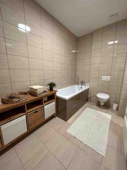 Apartment Essential Living Michal na Ostrove
