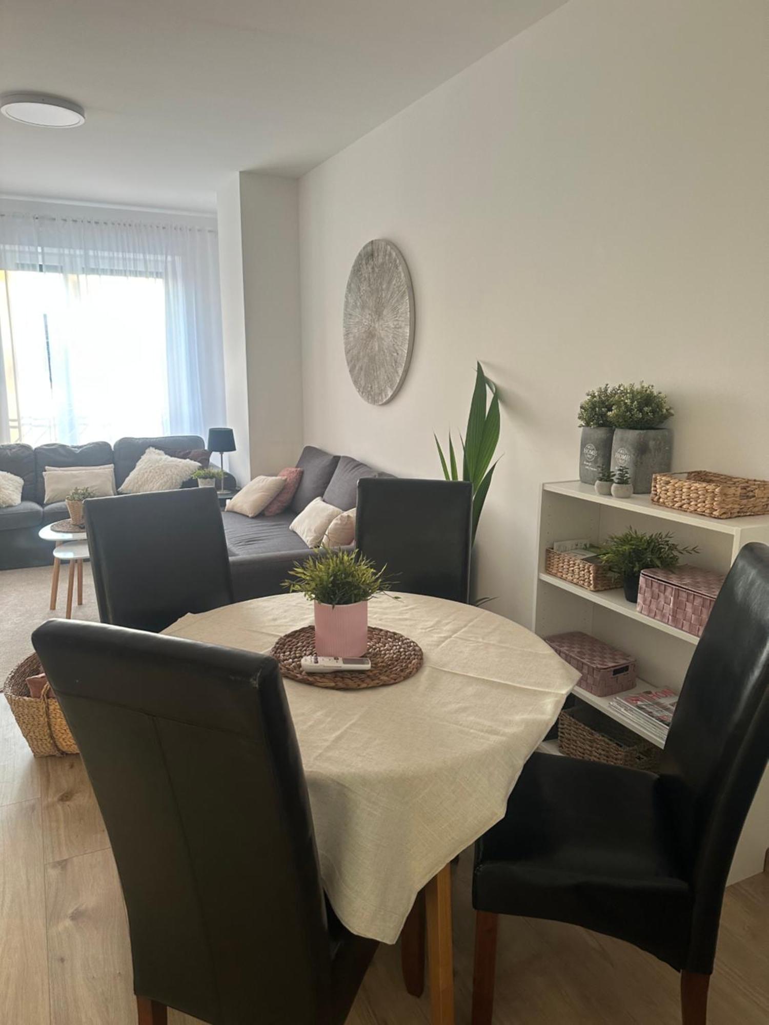 Essential Living Michal na Ostrove